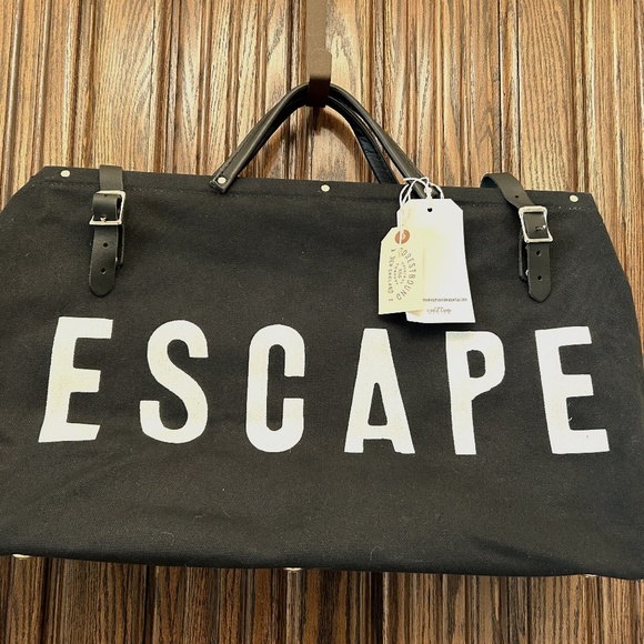 NWT Canvas and leather weekender tote - Picture 1 of 4